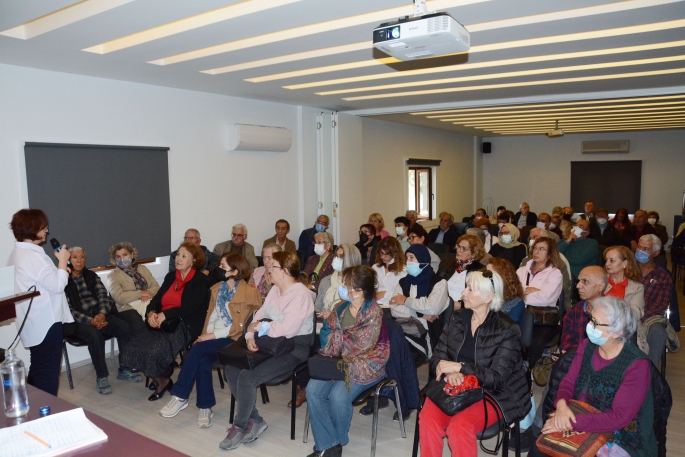 Alzheimer seminerine yoğun ilgi
