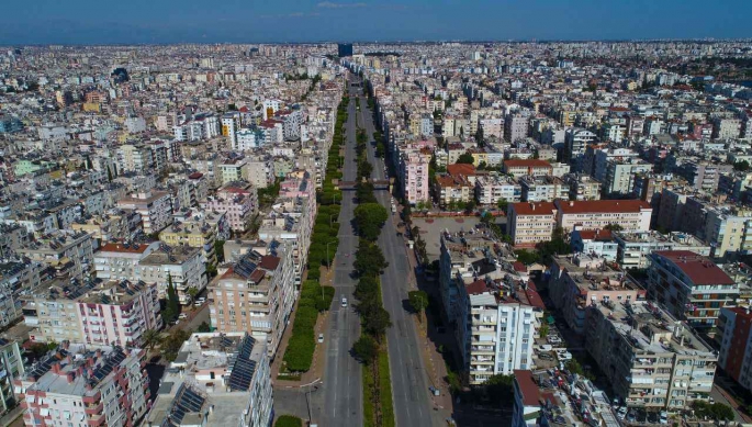 Antalya nüfusu 3 milyonu geçti!