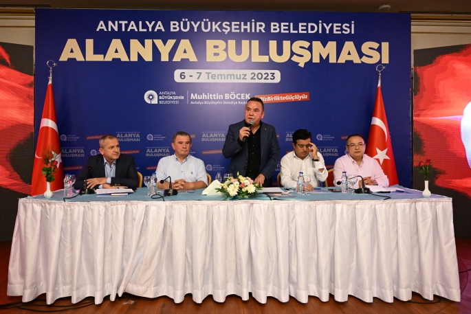 Başkan Böcek Alanya’da