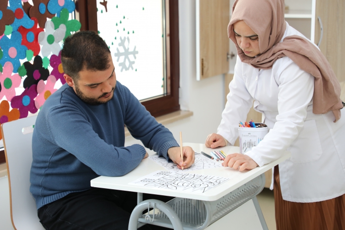 Depremzede özel bireyler  Mola Evi’nde moral buluyor