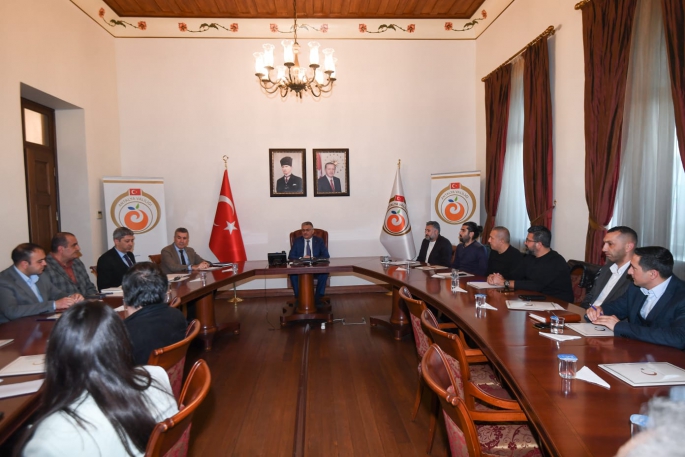 DEPREMZEDE VATANDAŞLARIMIZIN 1 GECE DAHA BÖLGEDE OLMALARINI  İSTEMİYORUM