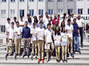 Antalya OSB Teknik Kolejinde Karne Mutluluğu