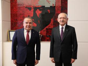  Başkan Böcek CHP Genel  Başkanı Kılıçdaroğlunu Ziyaret Etti
