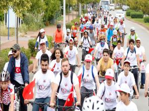 Bisiklet Sporcularının Yıldızı Döşemealtı