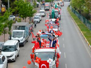 Daha Renkli Daha Coşkulu.