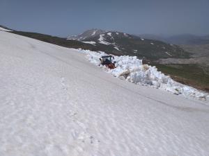 Göktepe Yaylasının Karlı Yolu Açılıyor