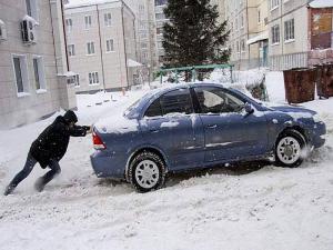 Karda Kalan Arabayı İtmek Kalp Krizi Sebebi