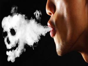 Pandemi döneminde sigaranın bırakılması önemli