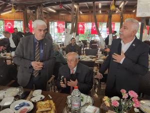 Turgut Bucak, Kepezde Muhtarlarla Buluştu