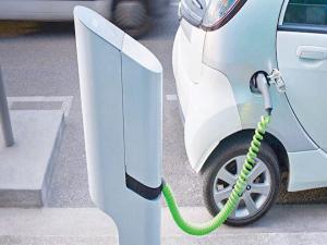 Uyarıyoruz: Elektrikli Araç Şarj İstasyonlarına Dikkat