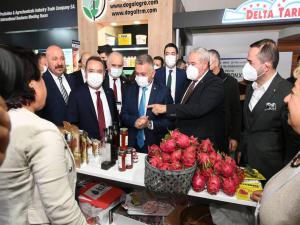 Vali Ersin Yazıcı Growtech Fuarına ve Ödül Törenine Katıldı