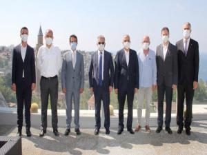Vali Yazıcıdan Antalya Ticaret Borsasına Ziyaret