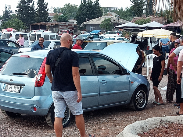 İkinci elde yaprak kıpırdamıyor