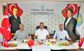 Karacan: “Hedefimiz Antalya’ya hizmet etmek”