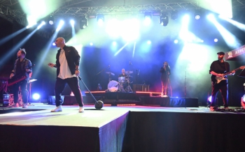 Ünlü rock grubu Gripin Kemer'de konser verdi
