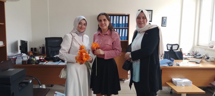 KADEM Antalya Temsilciliği, kadınların gününü kutladı