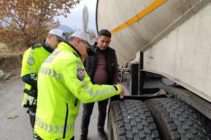 Kış lastiği denetimleri başladı