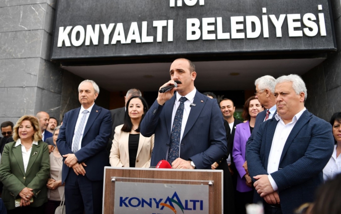 Konyaaltı'nda A Takımı Değişiyor