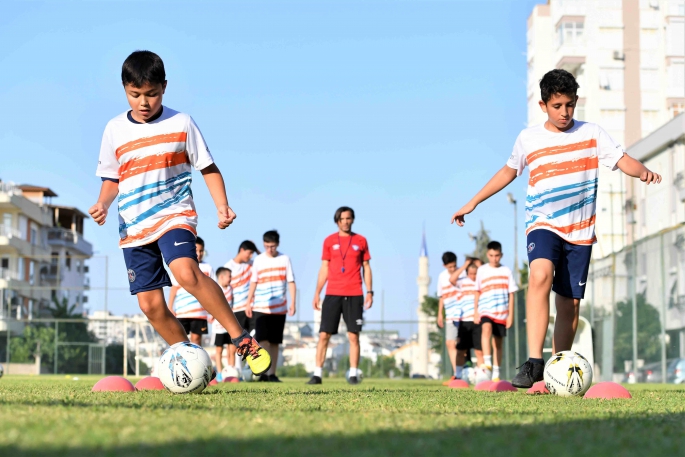 Konyaaltı’nda spor yapmayan kalmayacak 
