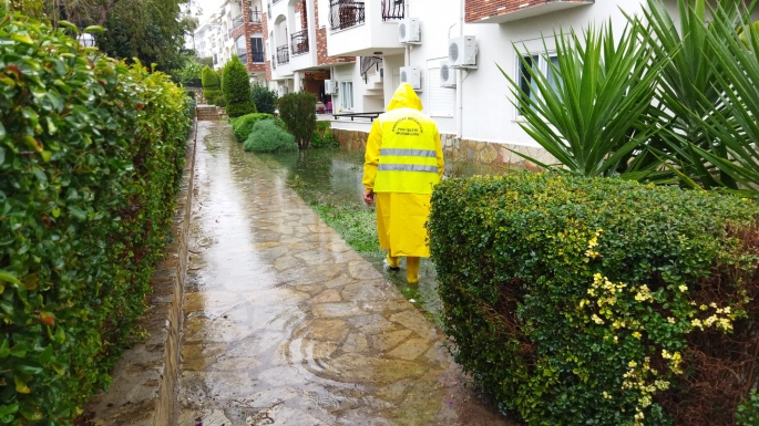 Manavgat ekipleri teyakkuzda