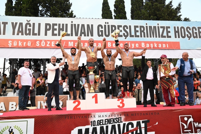 MANAVGAT GÜREŞLERİNDE ALİ GÜRBÜZ BAŞPEHLİVAN