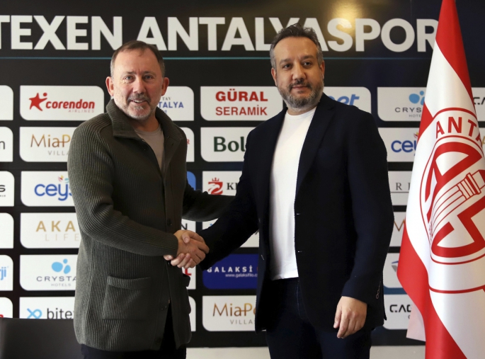 Sergen Yalçın Resmin Antalyaspor’da