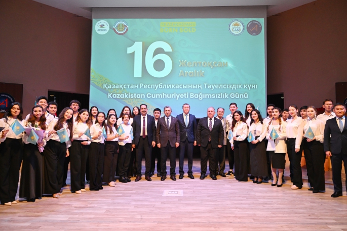 TANRI DAĞI'NDAN TOROSLAR'A BAĞIMSIZLIK COŞKUSU