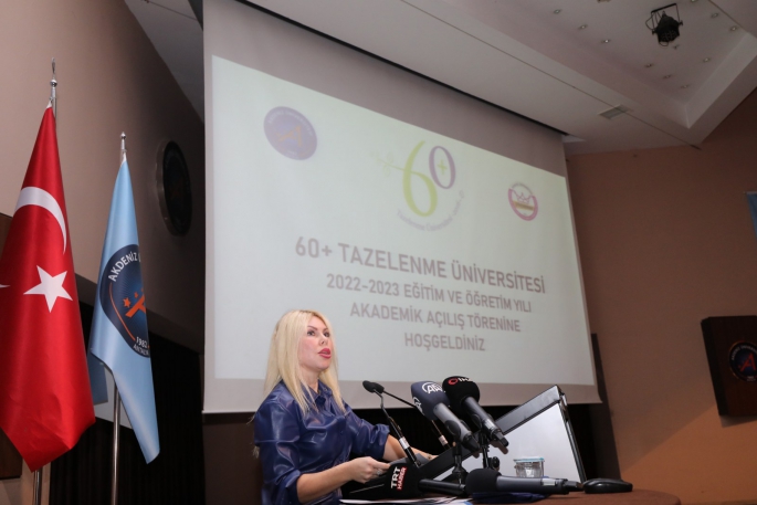 Tazelenme Üniversitesi’nde ilk ders heyecanı