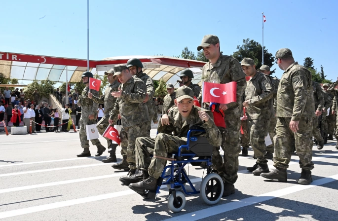 Vatan sevgisi engel tanımadı 