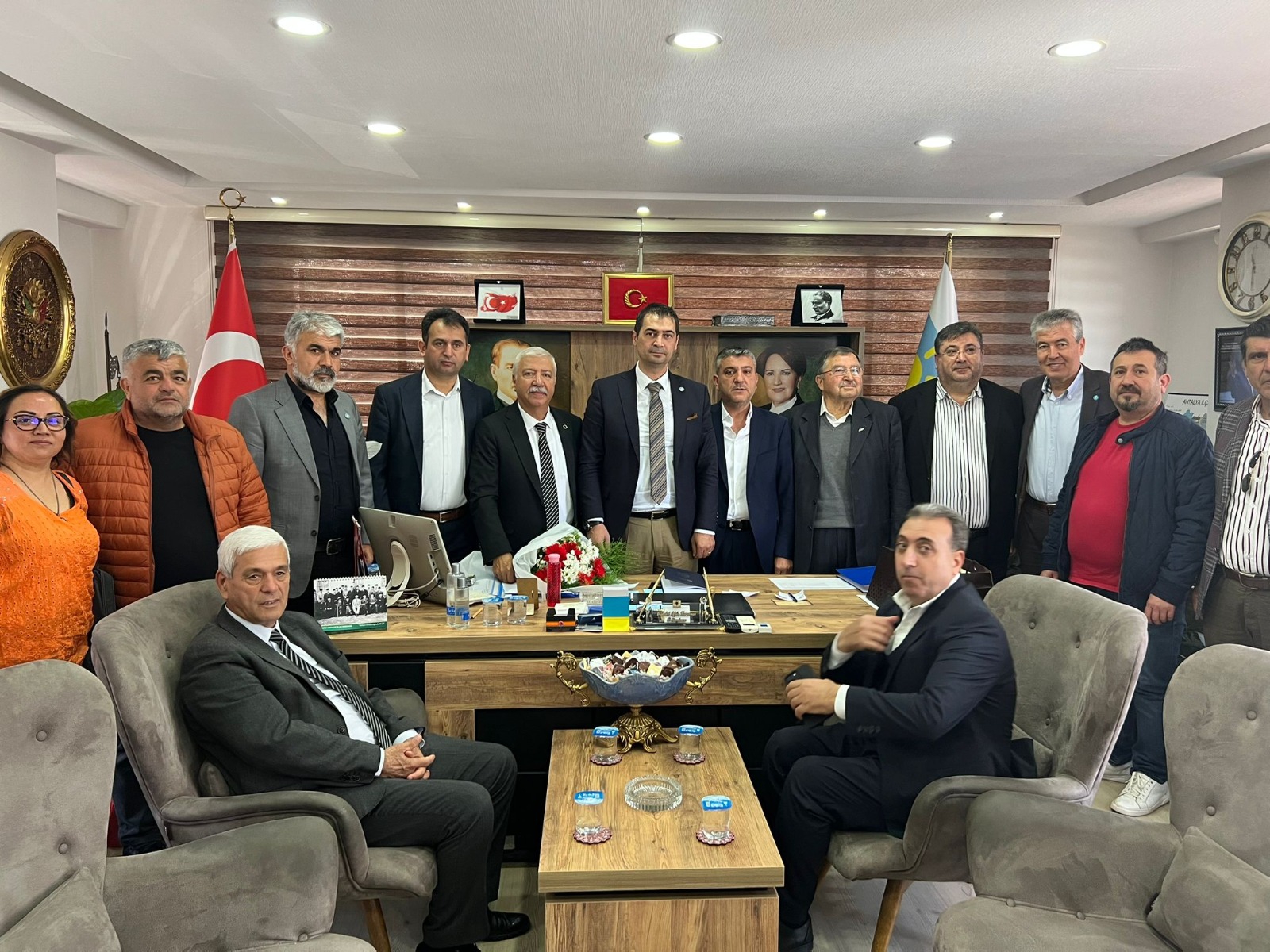 Bucak’tan İl Başkanlığı’na ziyaret
