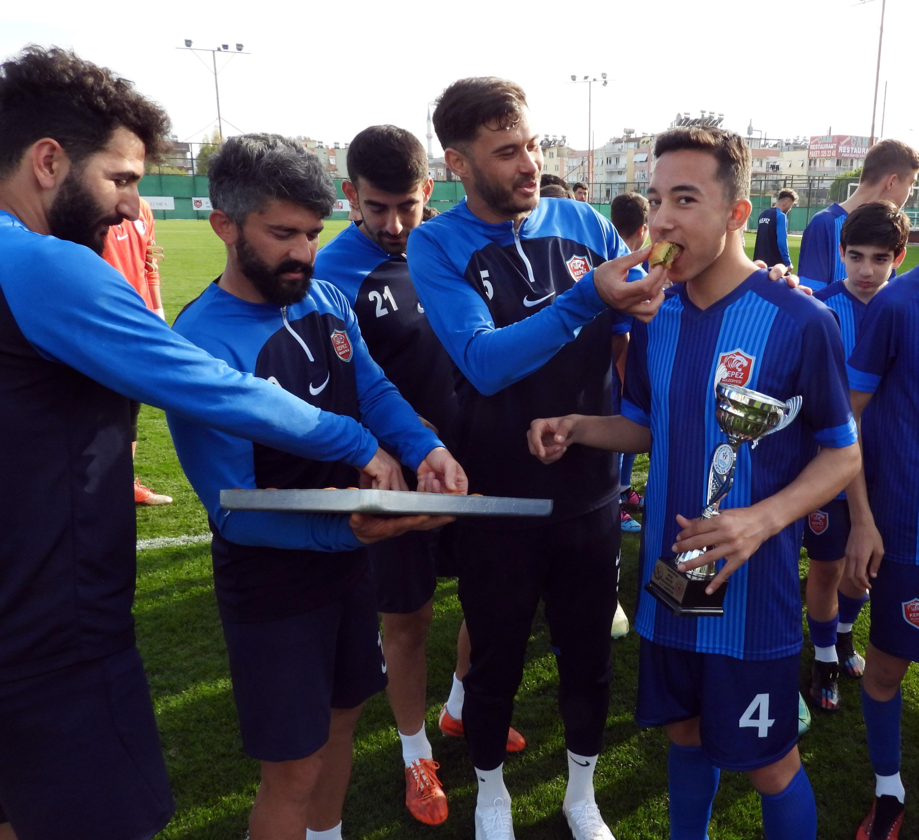 Şampiyon 14’lüklere profesyonel motivasyon
